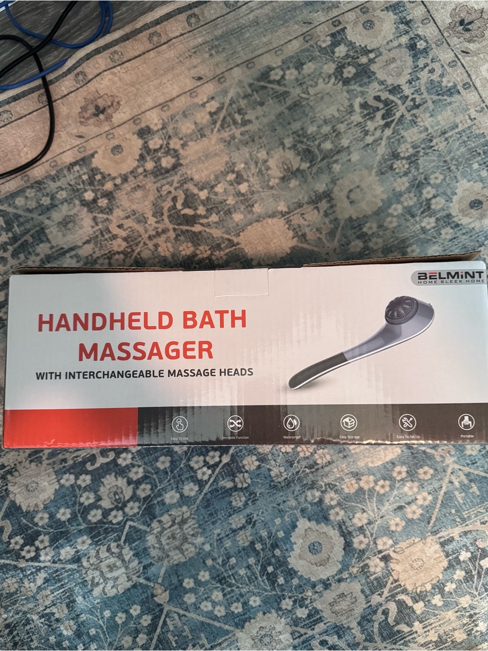 Belmint Handheld Bath Massager in White and Black